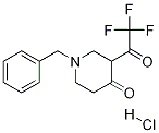 1-Benzyl-3-(2,2,2-trifluoro-acetyl)piperidin-4-one HCl结构式