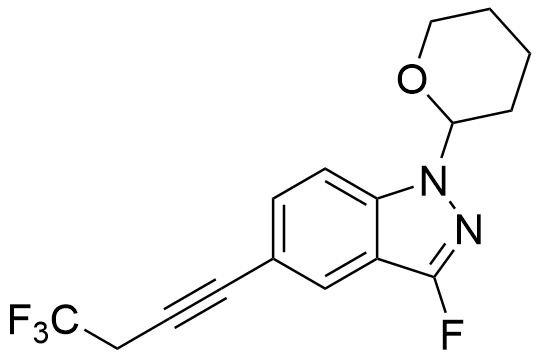 3-氟-1-(氧杂环己烷-2-基)-5-(4,4,4-三氟丁-1-炔基)吲唑结构式