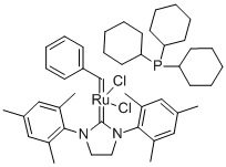 苯亚甲基-1,3-双(2,4,6-三甲苯基)-2-(咪唑啉卡宾)(三环己基磷)二氯化钌结构式