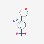 4-[4-(trifluoromethyl)phenyl]oxane-4-carbonitrile结构式